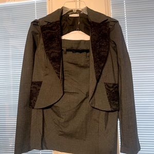 Skirt and pencil skirt suit